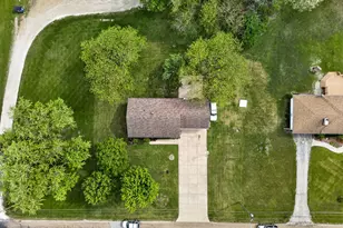 122 Drew St, Marseilles, IL 61341 - Photo 2