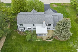 307 Churchill Ct, Sleepy Hollow, IL 60118 - Photo 34