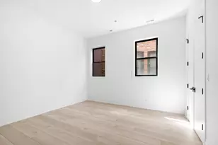 1331 W Taylor St, Chicago, IL 60607 - Photo 14