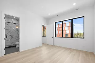 1331 W Taylor St, Chicago, IL 60607 - Photo 22