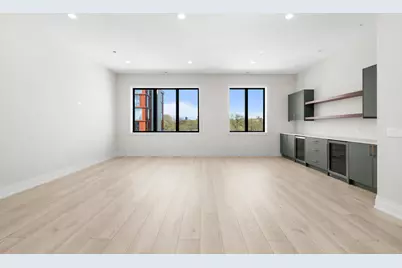 1331 W Taylor Street #4, Chicago, IL 60607 - Photo 8