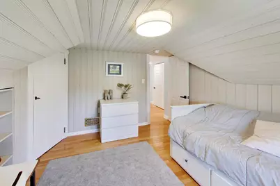 901 S Hillside Avenue, Elmhurst, IL 60126 - Photo 20