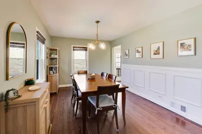 901 S Hillside Avenue, Elmhurst, IL 60126 - Photo 4