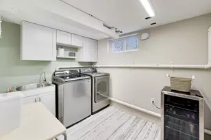 901 S Hillside Ave, Elmhurst, IL 60126 - Photo 24