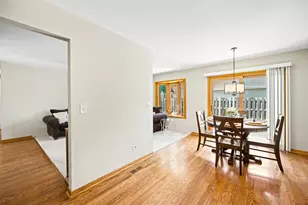1000 Hunter St, Lombard, IL 60148 - Photo 10