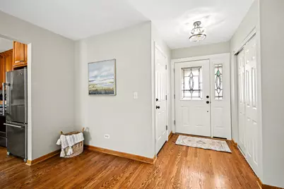 1000 Hunter Street, Lombard, IL 60148 - Photo 4