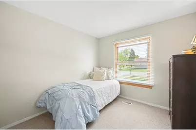 1000 Hunter Street, Lombard, IL 60148 - Photo 16