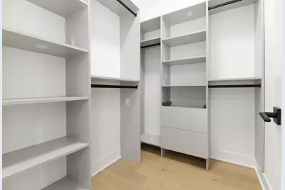 1627 W Warren Boulevard #2, Chicago, IL 60612 - Photo 10