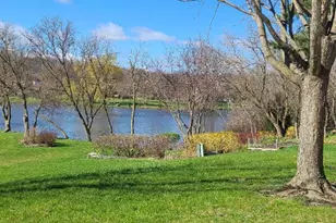 904 Warwick Ln, Lake Zurich, IL 60047 - Photo 36
