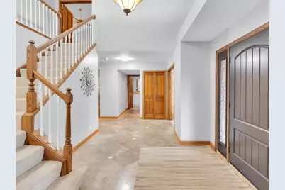 904 Warwick Lane, Lake Zurich, IL 60047 - Photo 4