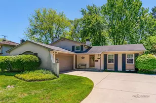 615 E Golf Rd, Libertyville, IL 60048 - Photo 1
