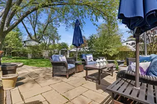758 7th Ave, Libertyville, IL 60048 - Photo 32
