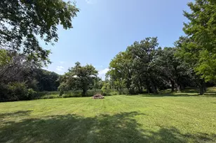 1N424 Indian Knoll Rd, West Chicago, IL 60185 - Photo 32