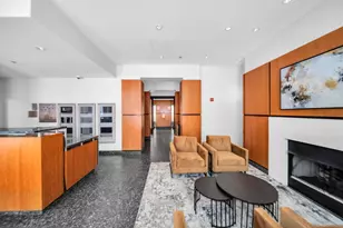160 E Illinois St, Chicago, IL 60611 - Photo 30