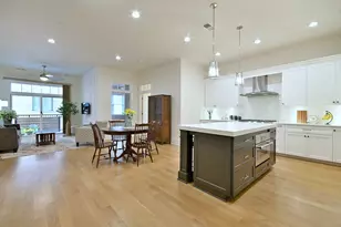 105 S Cottage Hill Ave, Elmhurst, IL 60126 - Photo 10