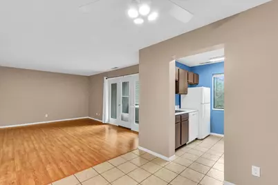 1909 Melrose Drive #B, Champaign, IL 61820 - Photo 14