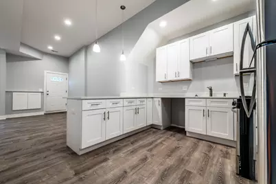 3579 W McLean Avenue, Chicago, IL 60647 - Photo 6