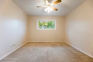 409 Hillcrest Ln, Lombard, IL 60148 - Photo 16