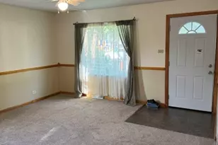 14748 S Sacramento Ave, Posen, IL 60469 - Photo 4