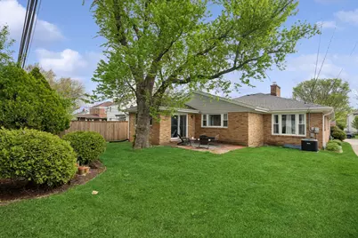 624 S Madison Avenue, La Grange, IL 60525 - Photo 14