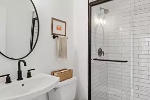 624 S Madison Ave, La Grange, IL 60525 - Photo 8