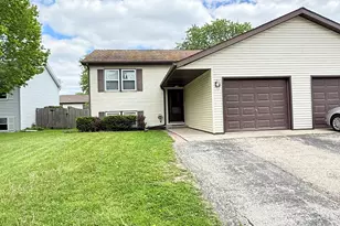 653 Ziegler Dr, Grayslake, IL 60030 - Photo 2