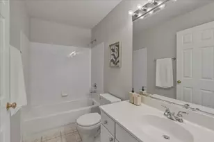 1524 Woodbury Cir, Gurnee, IL 60031 - Photo 10