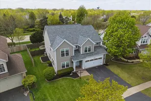 1524 Woodbury Cir, Gurnee, IL 60031 - Photo 32