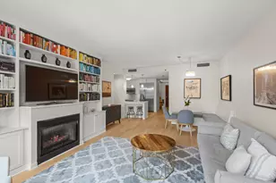 130 N Garland Ct, Chicago, IL 60602 - Photo 10