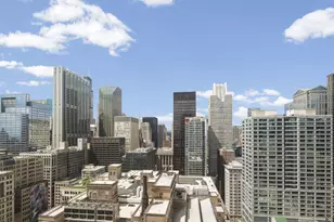 130 N Garland Ct, Chicago, IL 60602 - Photo 32