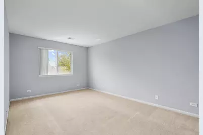 239 Pawtucket Avenue, Elgin, IL 60124 - Photo 28
