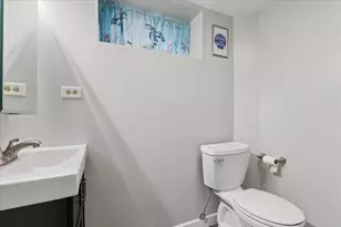 1304 Dennis Pl, Des Plaines, IL 60018 - Photo 20
