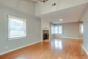 85 Kingman Ln, Hoffman Estates, IL 60169 - Photo 10