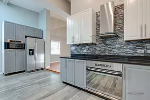 85 Kingman Ln, Hoffman Estates, IL 60169 - Photo 14