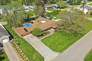 1213 Douglas Terrace, Dixon, IL 61021 - Photo 8