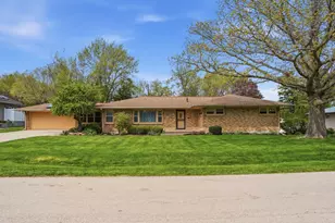 1213 Douglas Terrace, Dixon, IL 61021 - Photo 2