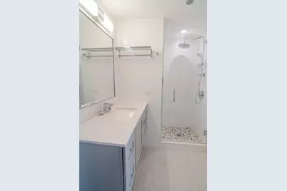21 E Huron Street #2705, Chicago, IL 60611 - Photo 20