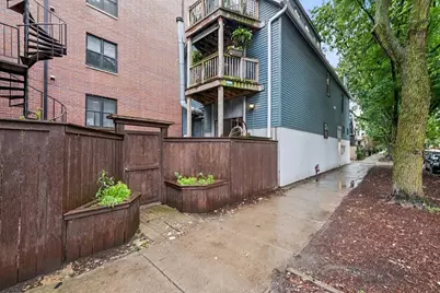1009 W Wolfram Street #1E, Chicago, IL 60657 - Photo 16