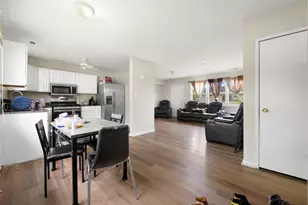 16353 Sawyer Ave, Markham, IL 60428 - Photo 4