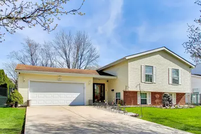 2215 Bradford Drive, Wheaton, IL 60189 - Photo 1