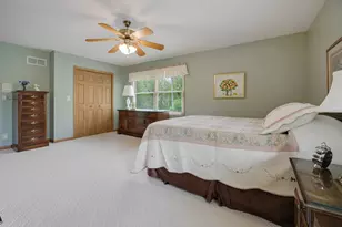 44W664 Oakshire Ln, Hampshire, IL 60140 - Photo 18