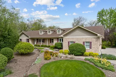 44W664 Oakshire Lane, Hampshire, IL 60140 - Photo 2