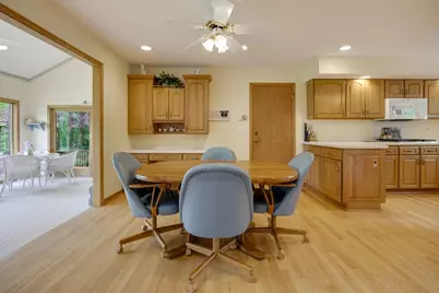 44W664 Oakshire Lane, Hampshire, IL 60140 - Photo 14