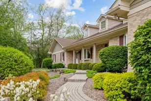44W664 Oakshire Ln, Hampshire, IL 60140 - Photo 4