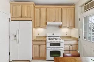 2912 N Commonwealth Ave, Chicago, IL 60657 - Photo 16