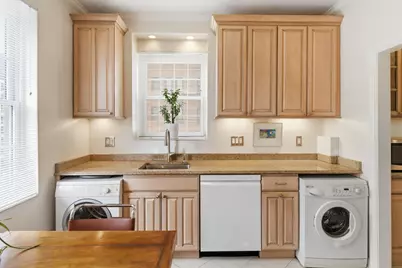 2912 N Commonwealth Avenue #8D, Chicago, IL 60657 - Photo 14