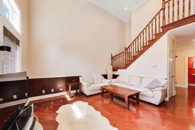 1039 Viewpoint Drive, Lake in the Hills, IL 60156 - Photo 8