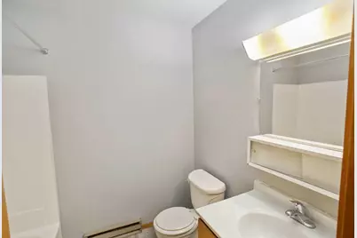405 E Reed Street #9, Braidwood, IL 60408 - Photo 8