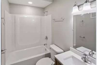 405 E Reed Street #9, Braidwood, IL 60408 - Photo 12