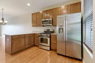 457 Town Center Blvd, Gilberts, IL 60136 - Photo 14